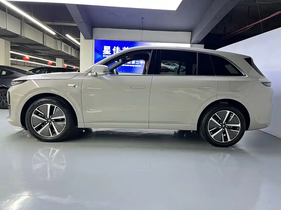 Li Auto Ideal L6