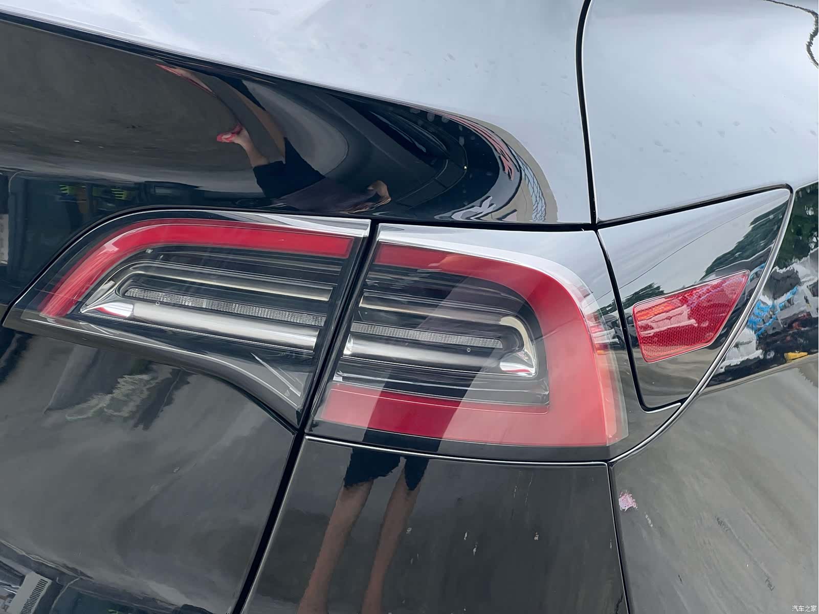 Tesla Model Y, 2024 13