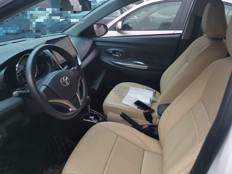 Toyota YARiS L Zhixuan
