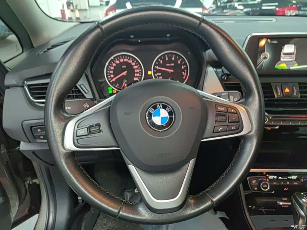 BMW 2 Series, 2015 7