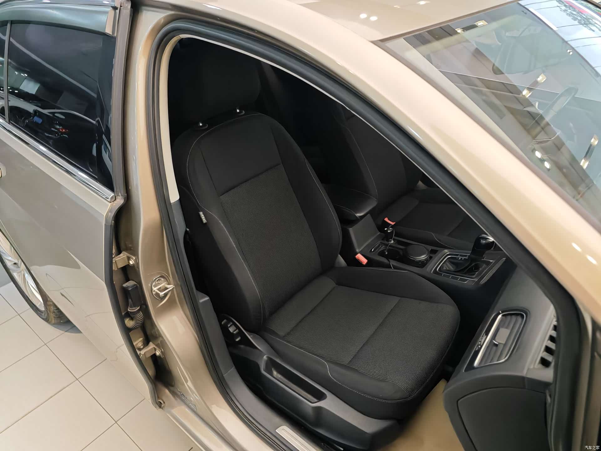 Volkswagen Golf, 2016 33