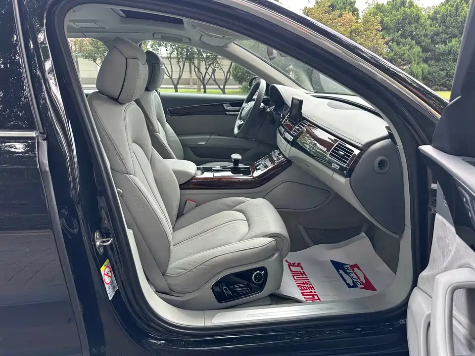 Audi A8 Audi A8