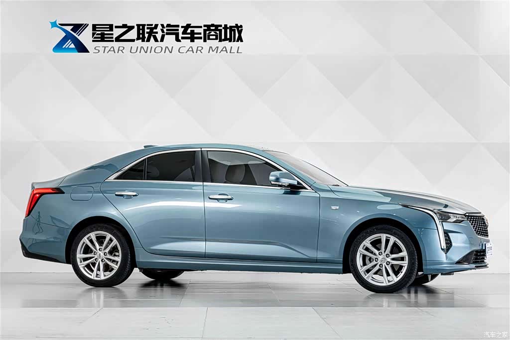 Cadillac CT4, 2023 все фото