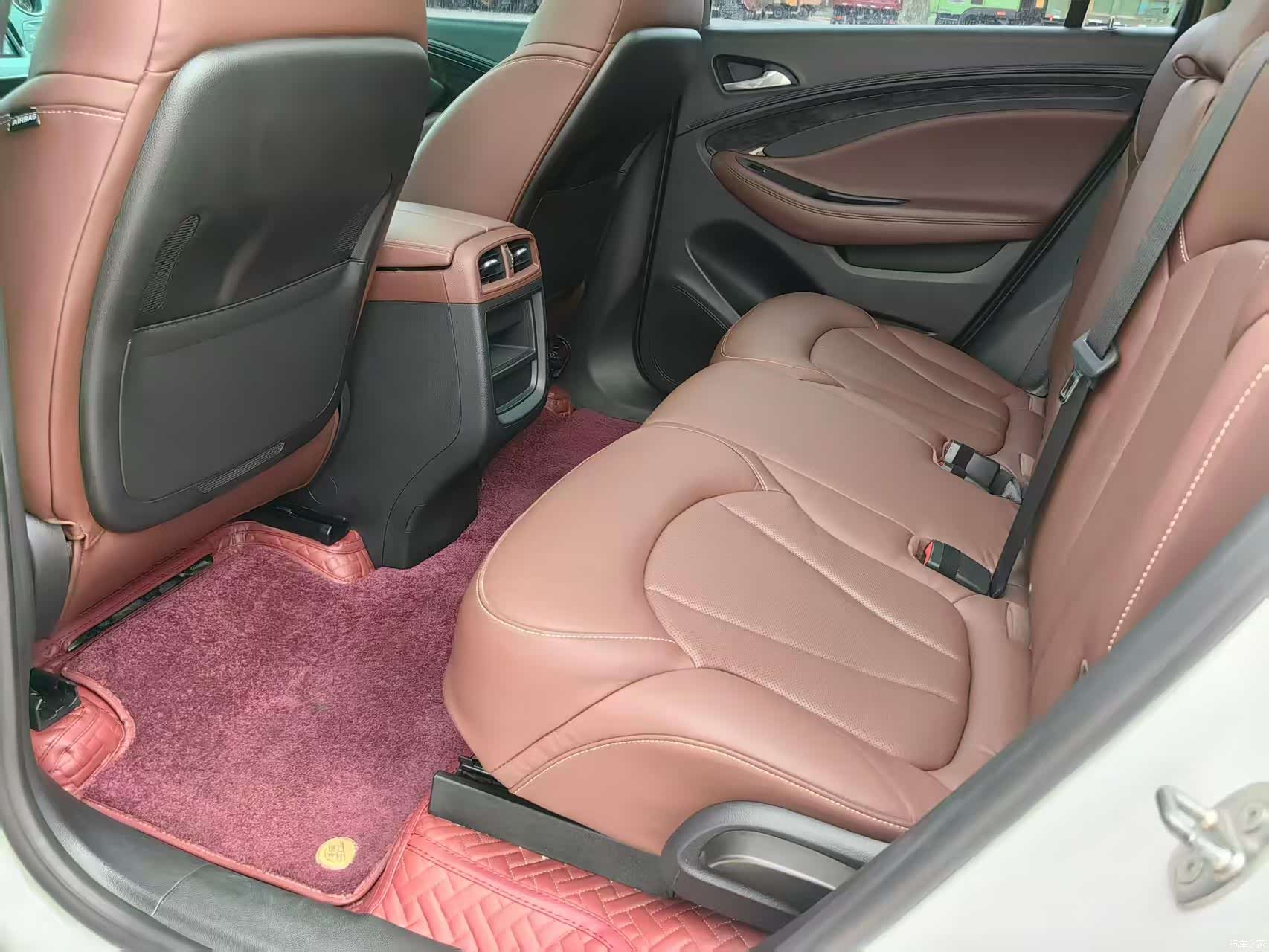 Buick Envision Plus, 2015 9