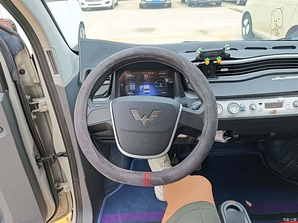 Wuling MINIEV, 2022 11