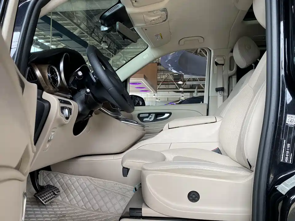 Mercedes-Benz V-class Mercedes-Benz V-class