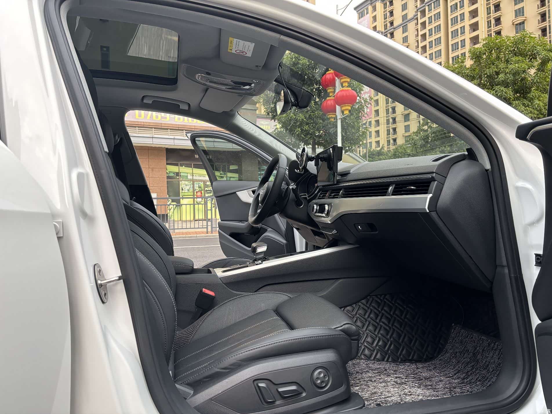 Audi A4L, 2021 11