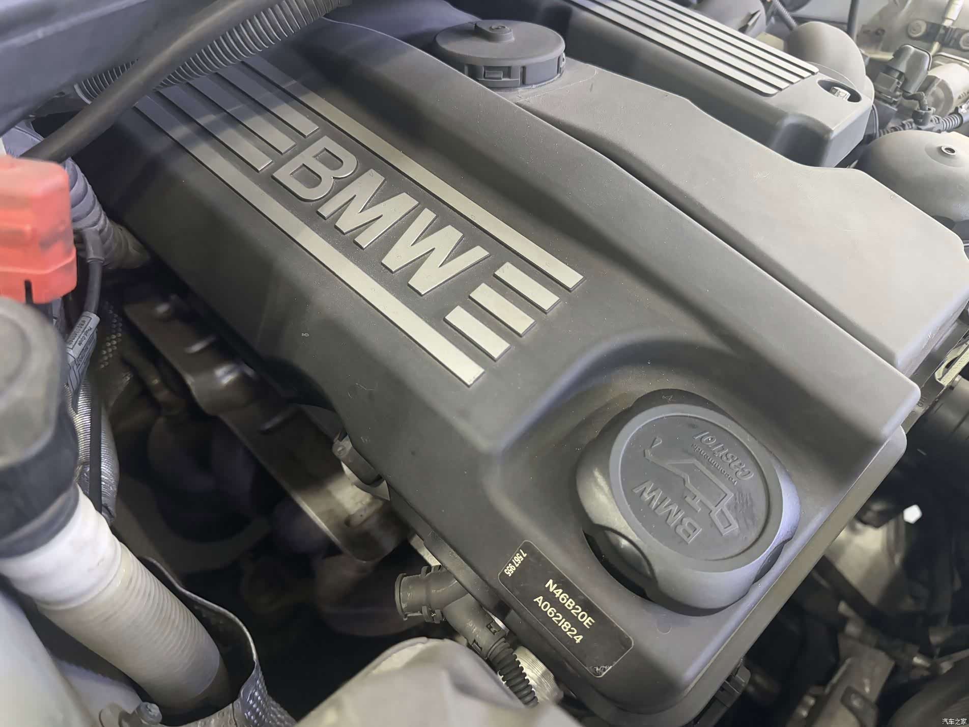 BMW 3 Series, 2011 23