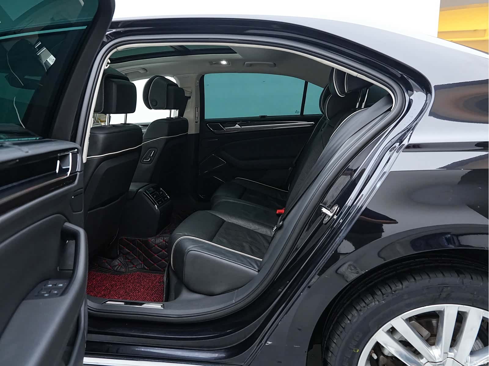 Volkswagen Phideon, 2017 16