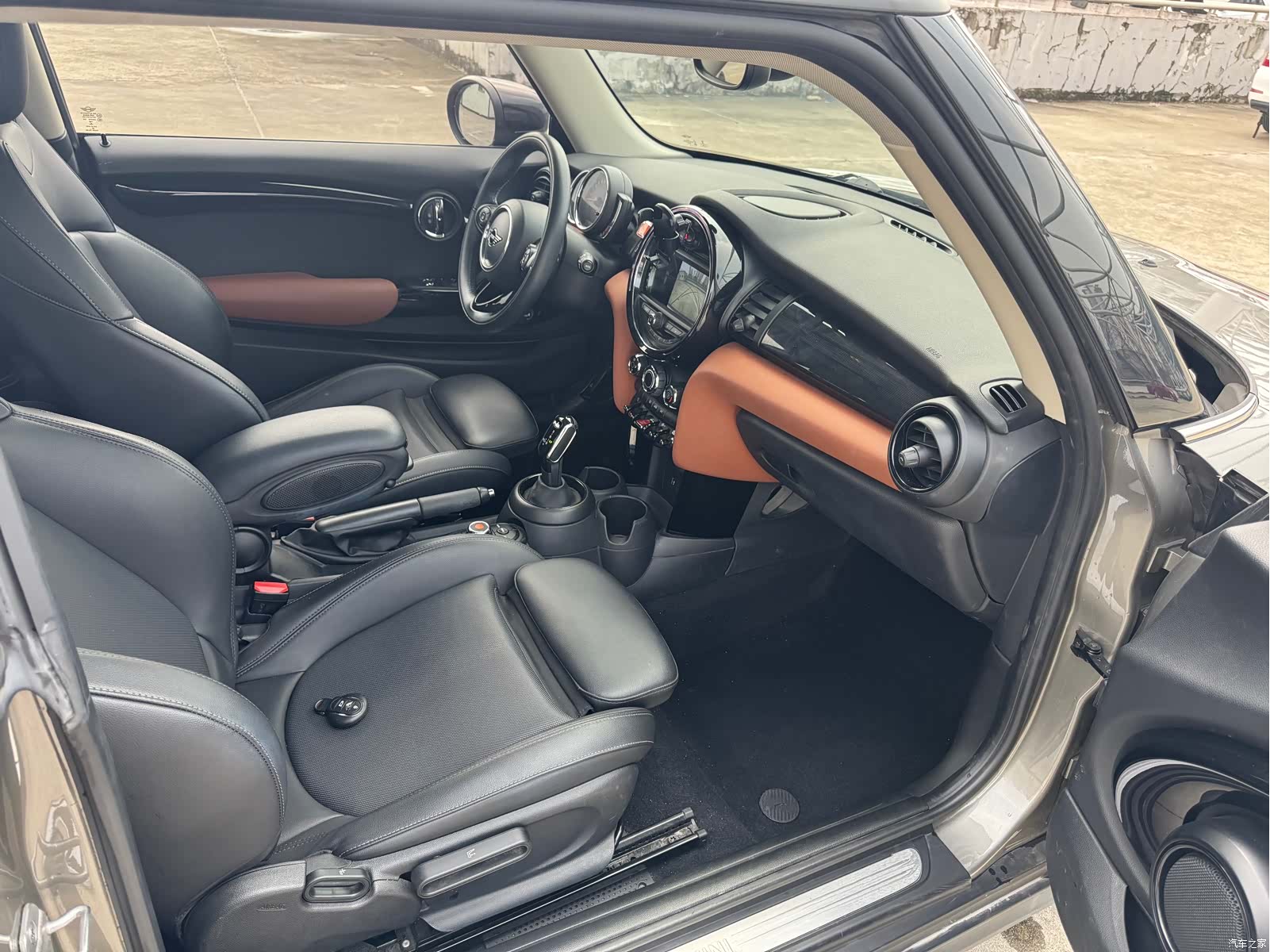 Mini Cooper, 2020 10