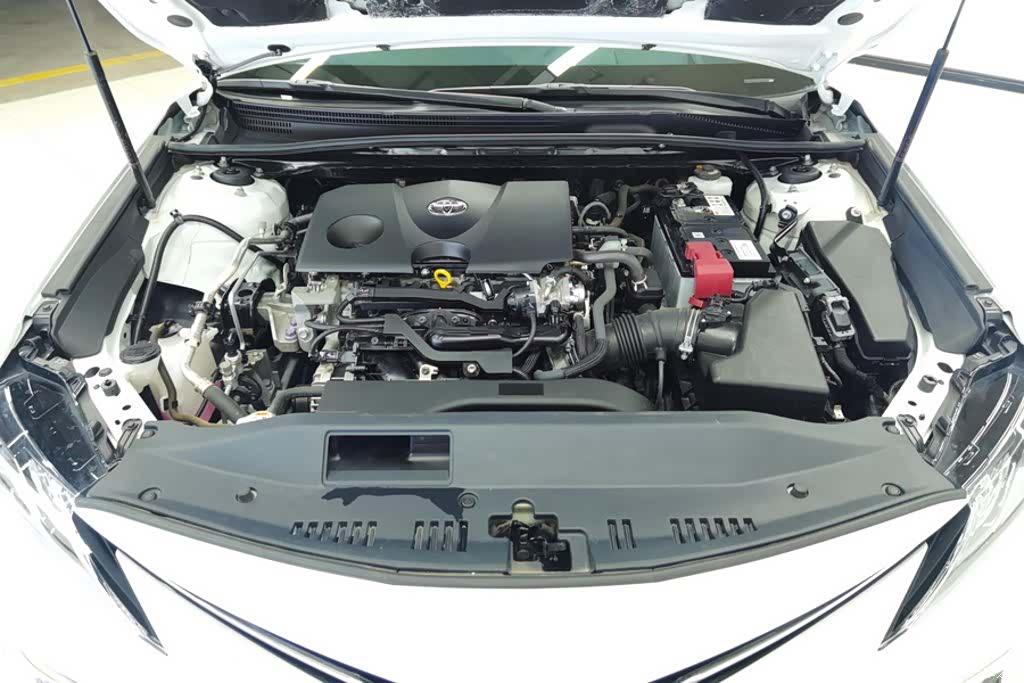 Toyota Camry, 2023 10