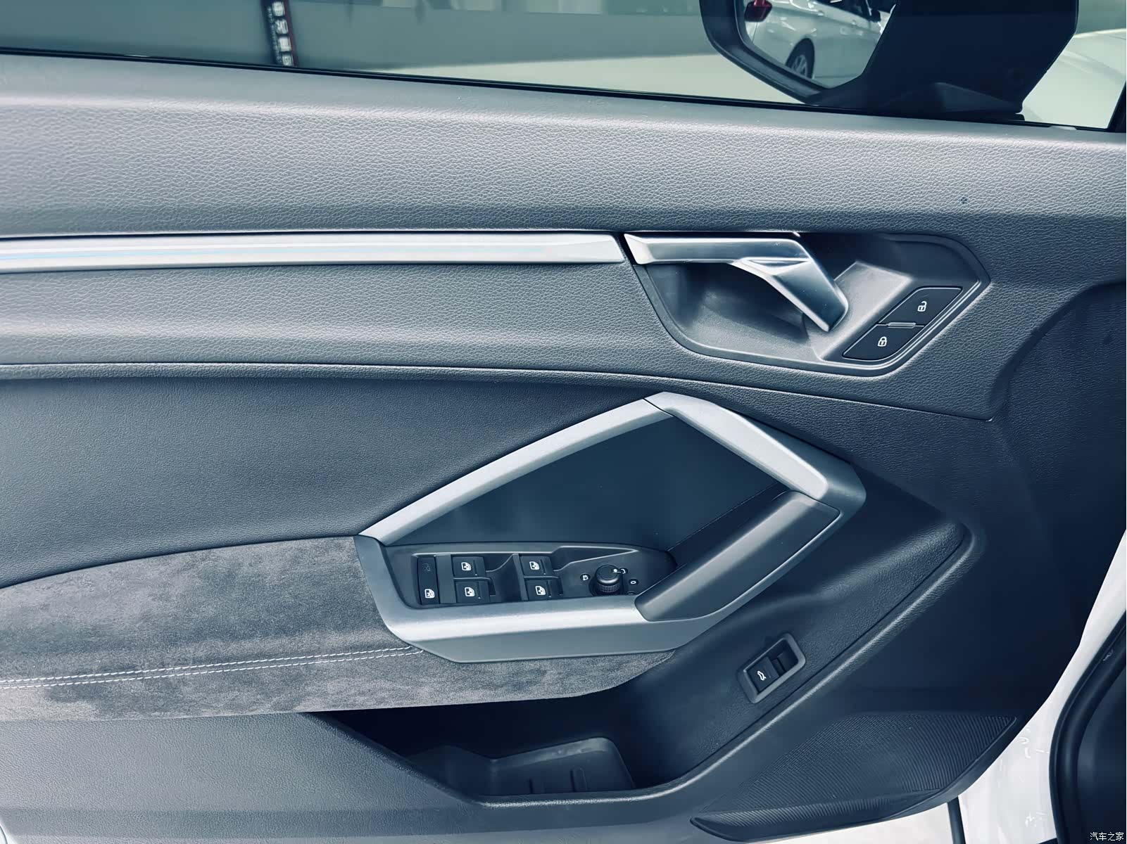 Audi Q3, 2024 14
