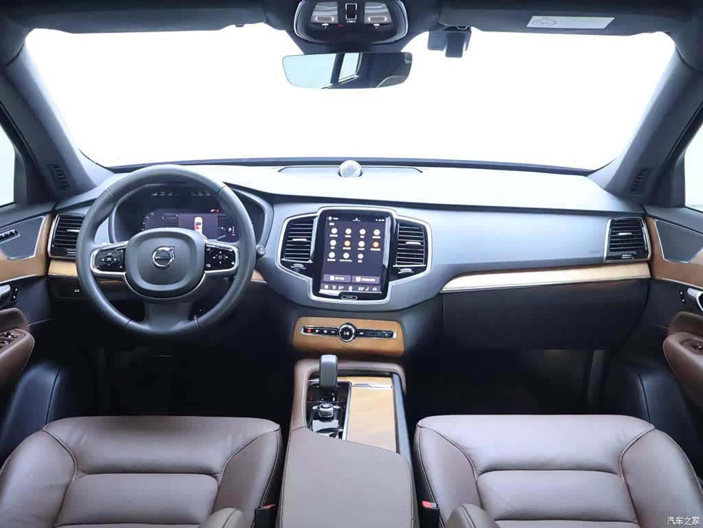 Volvo XC90, 2024 13