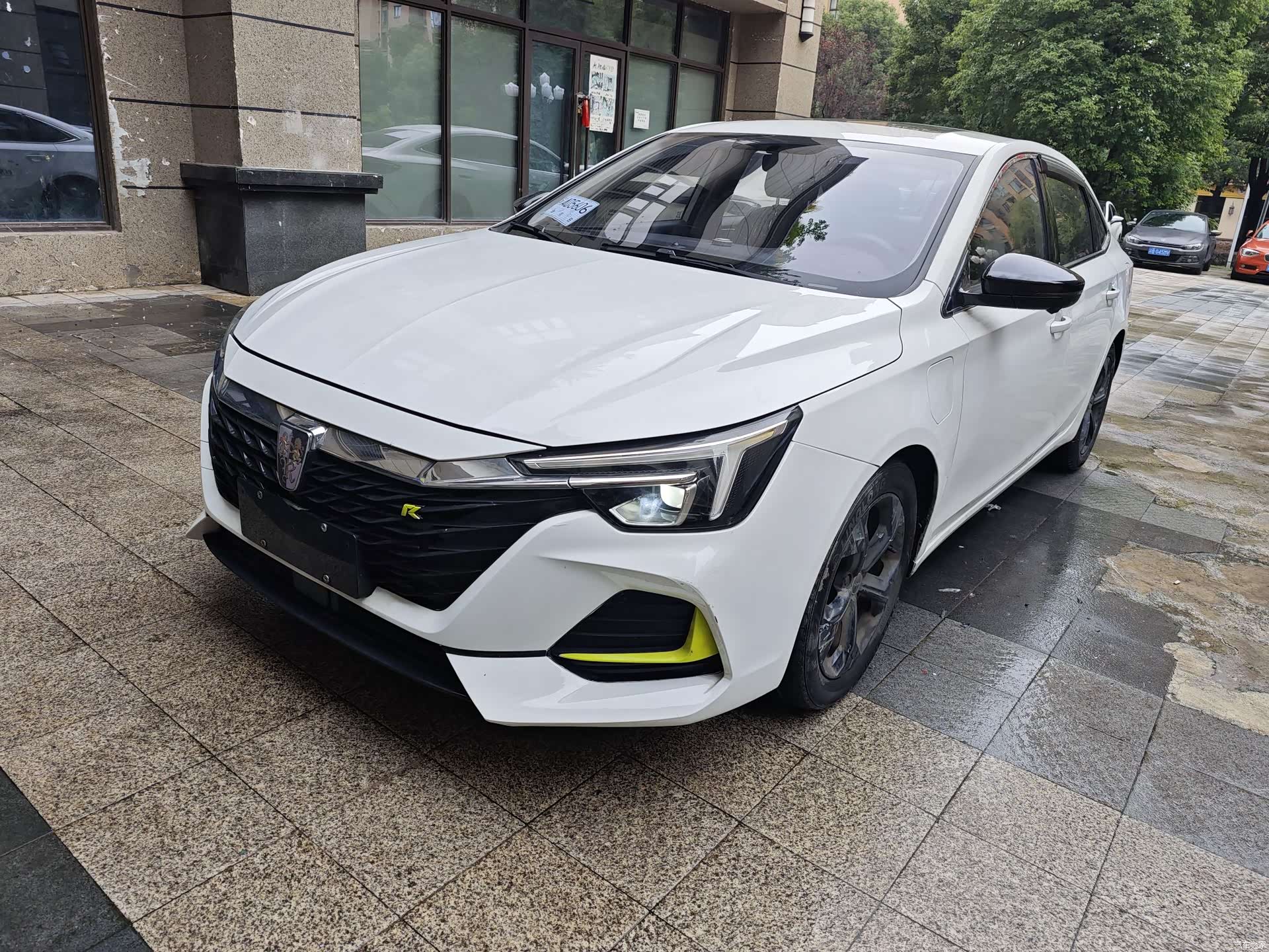Roewe i6, 2021 10
