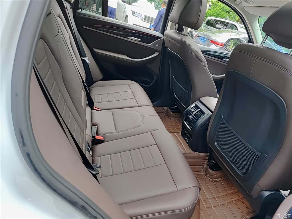 BMW X3, 2021 11