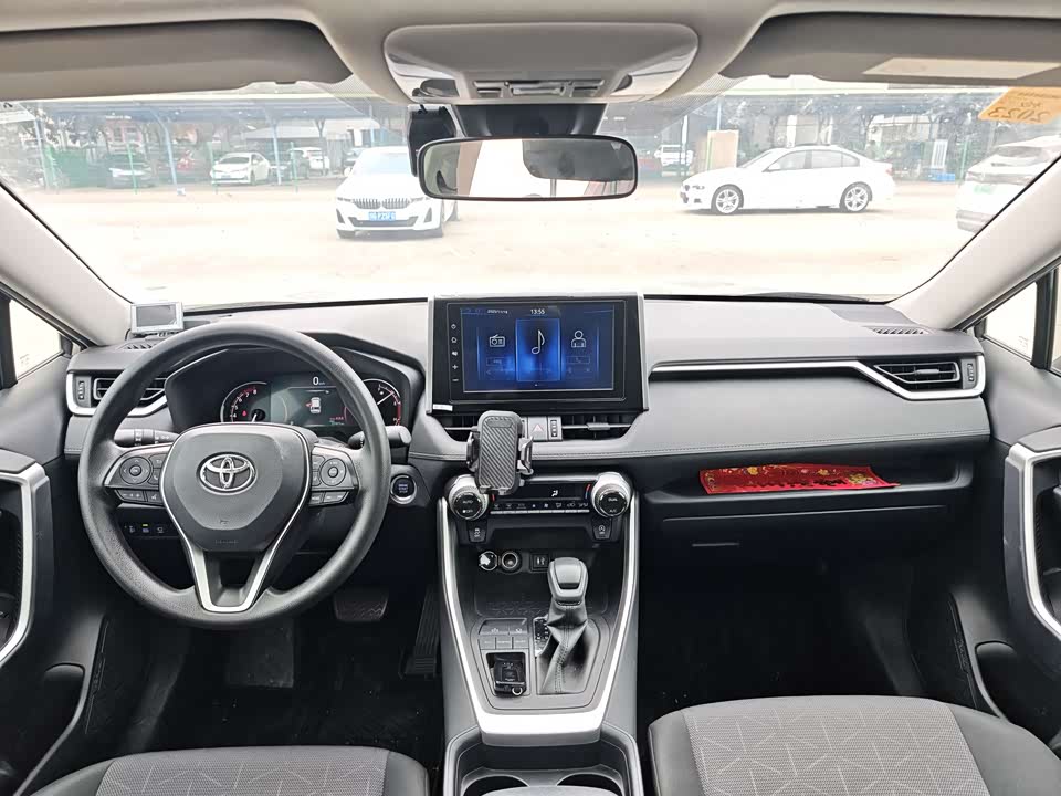 Toyota RAV4 Rongfang