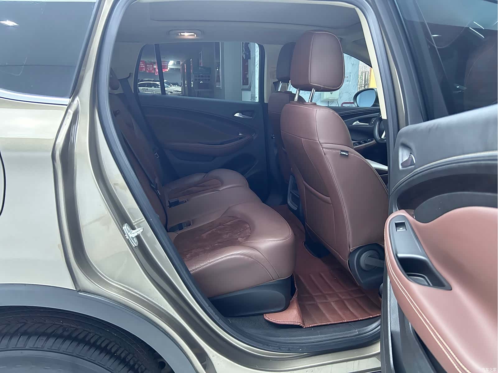 Buick Envision Plus, 2016 11