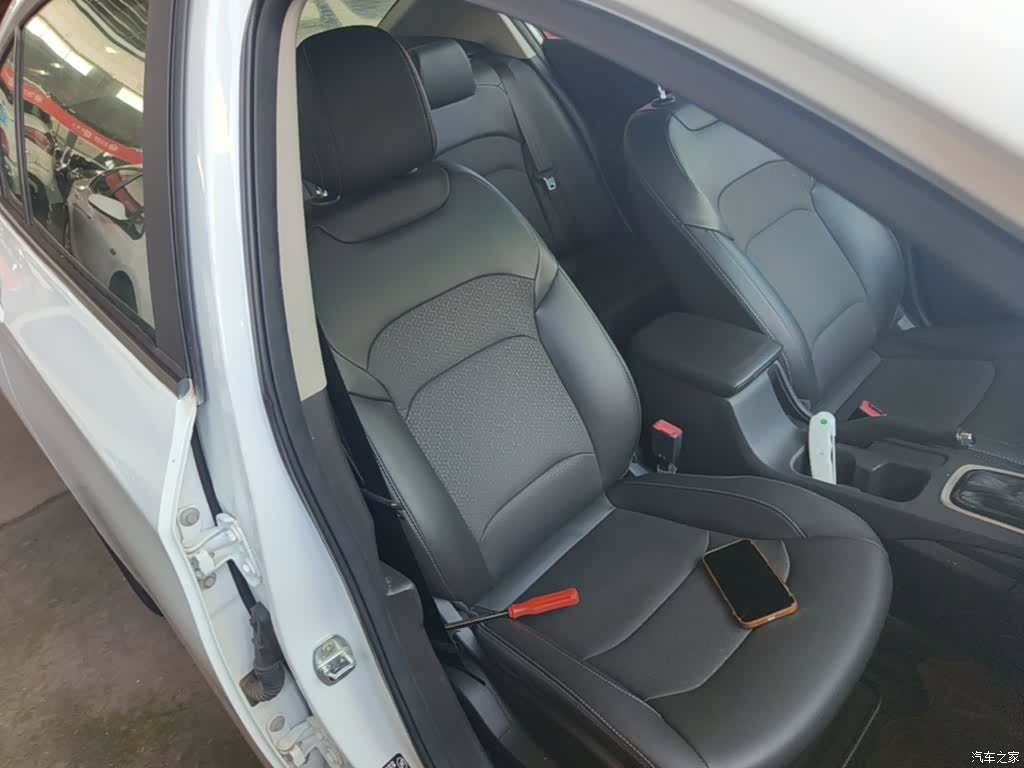 Chevrolet 320, 2018 25