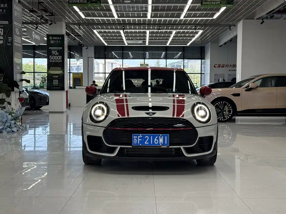 MINI JCW CLUBMAN