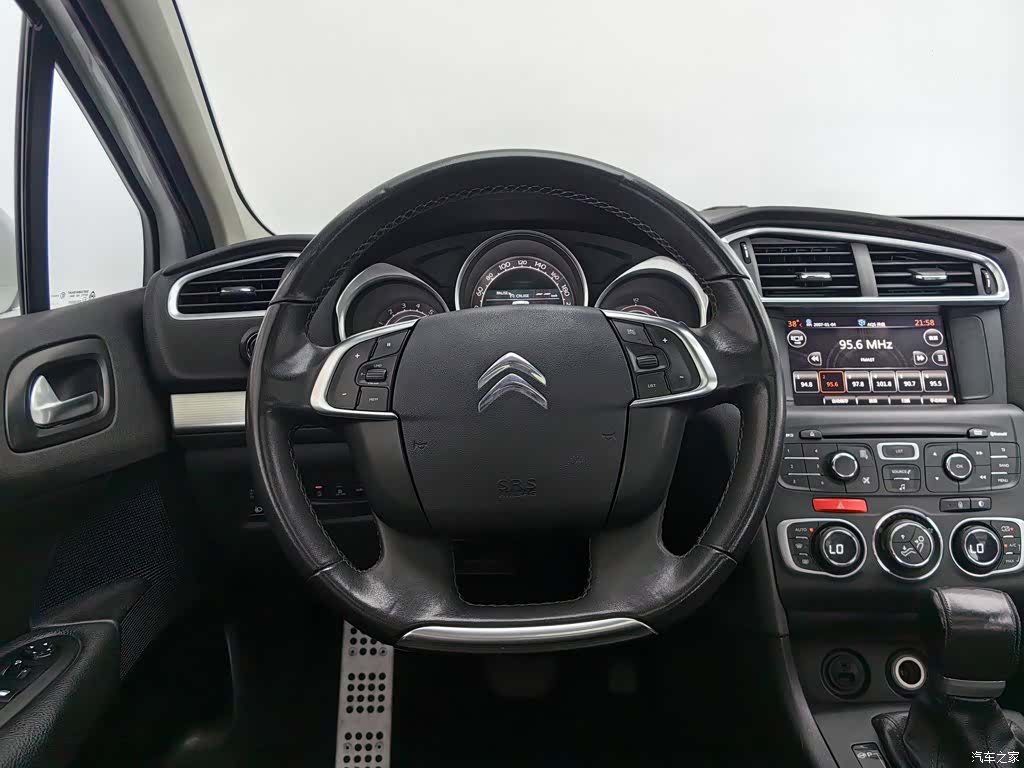 Citroen C4, 2016 11