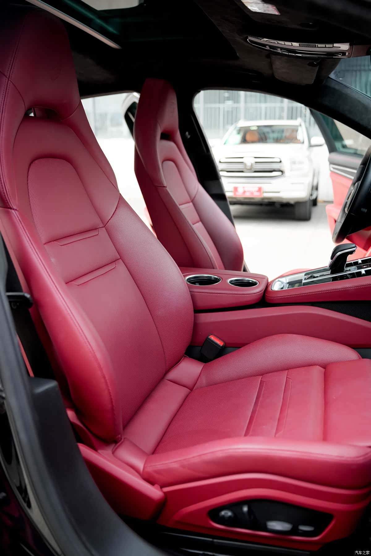 Porsche Panamera, 2022 4