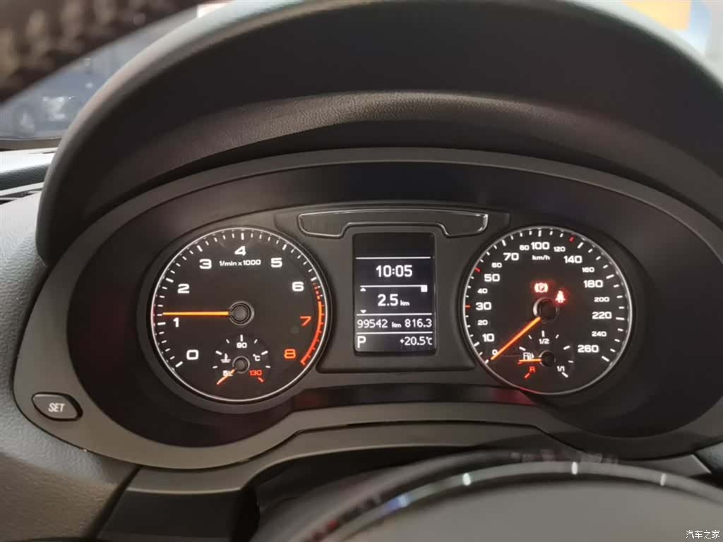 Audi Q3, 2016 12