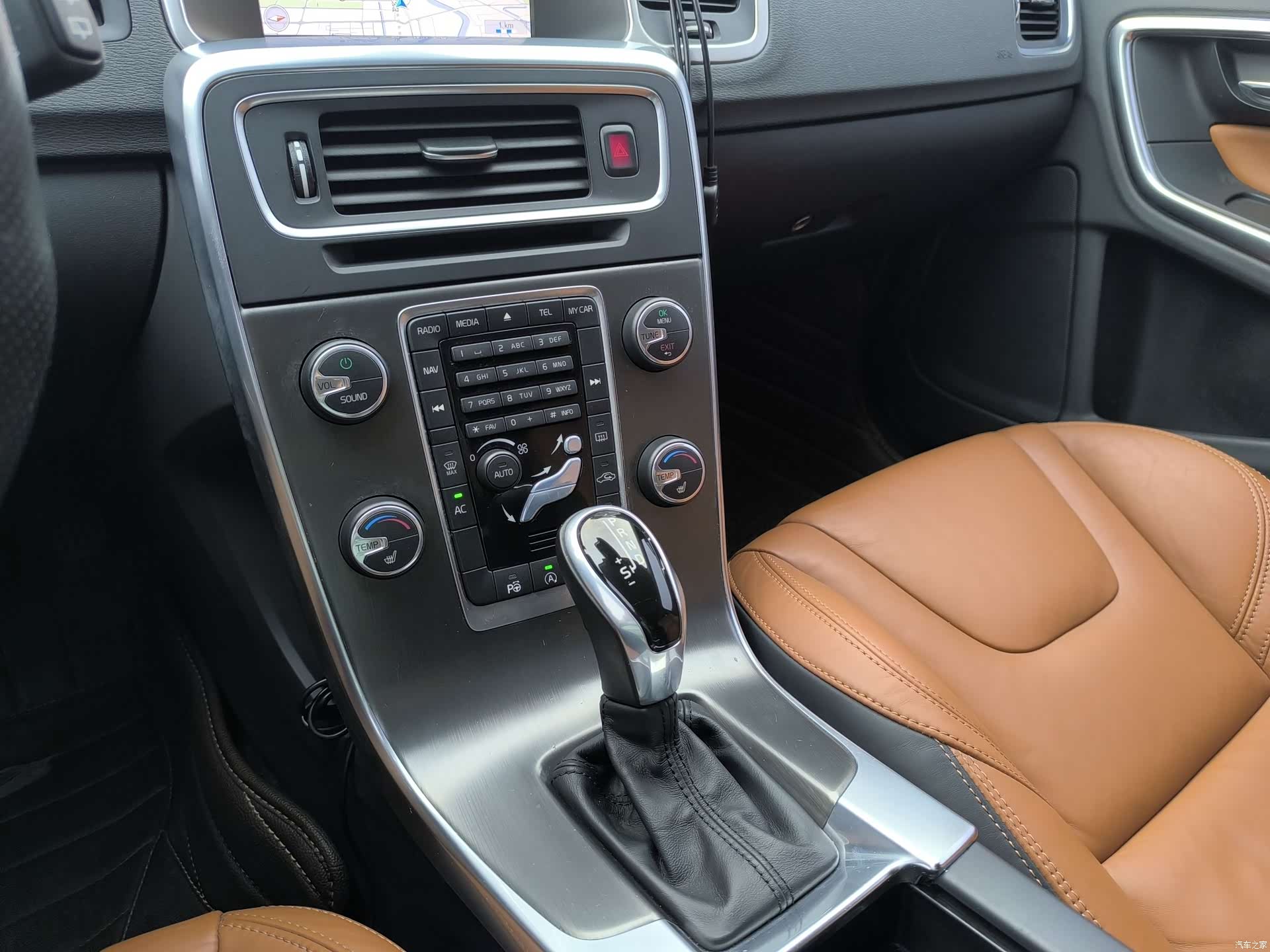 Volvo V60, 2014 18