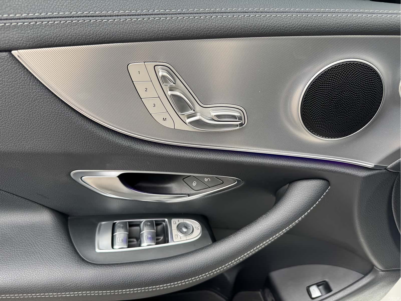 Mercedes-Benz E-Class, 2021 8