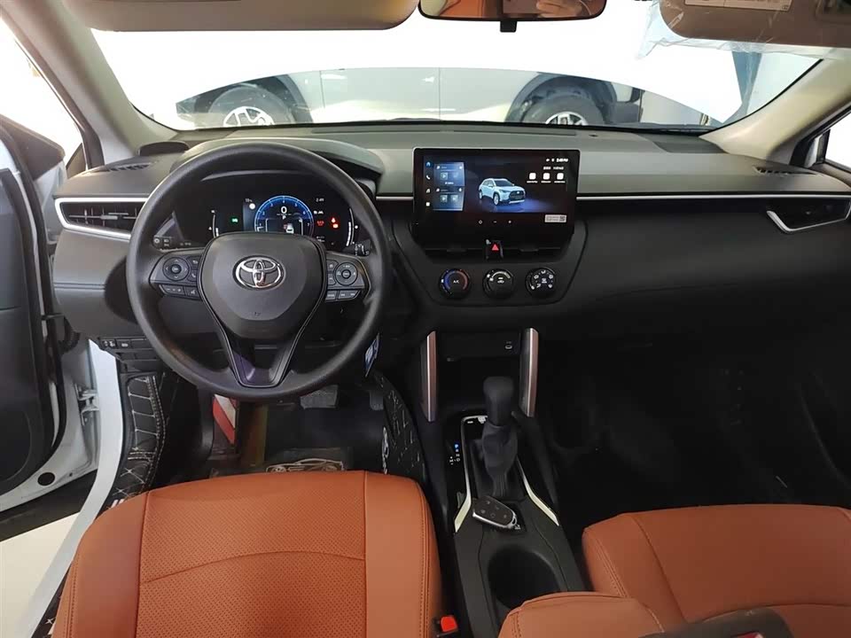 Toyota Corolla Sharp amplifier