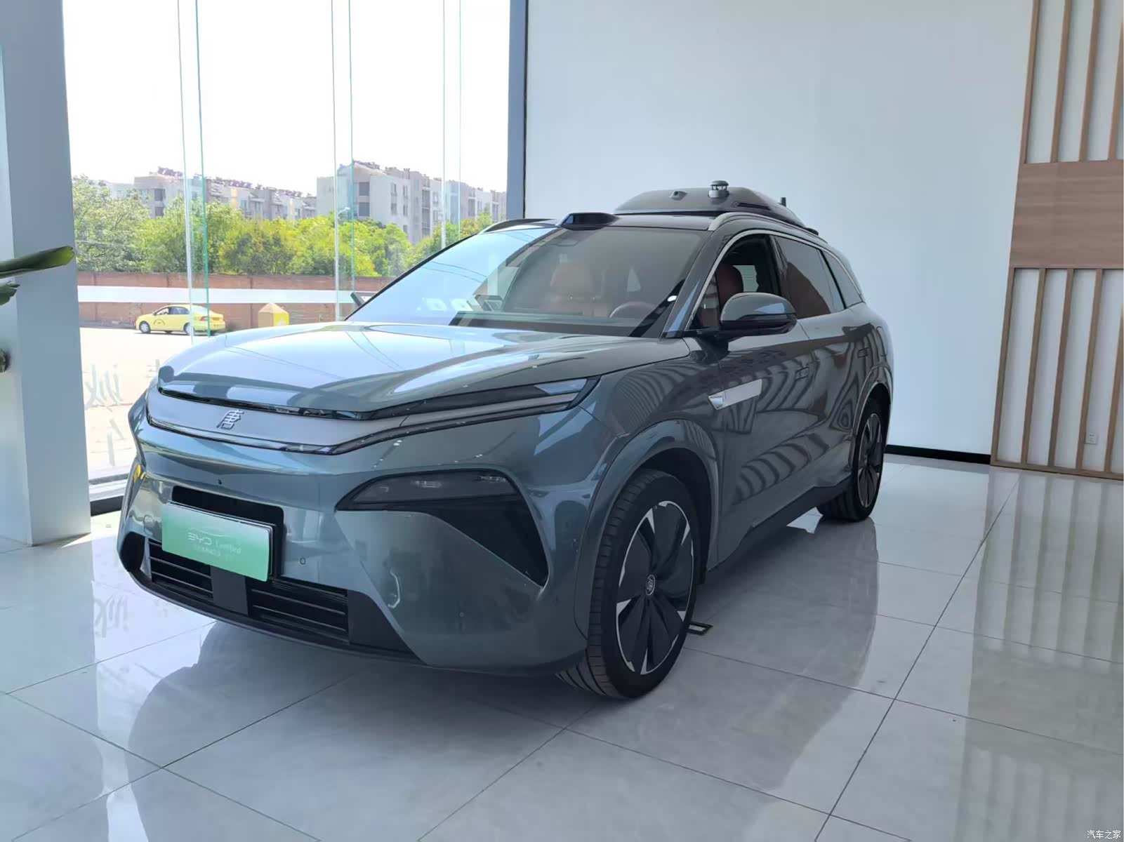 BYD Tang, 2025 1
