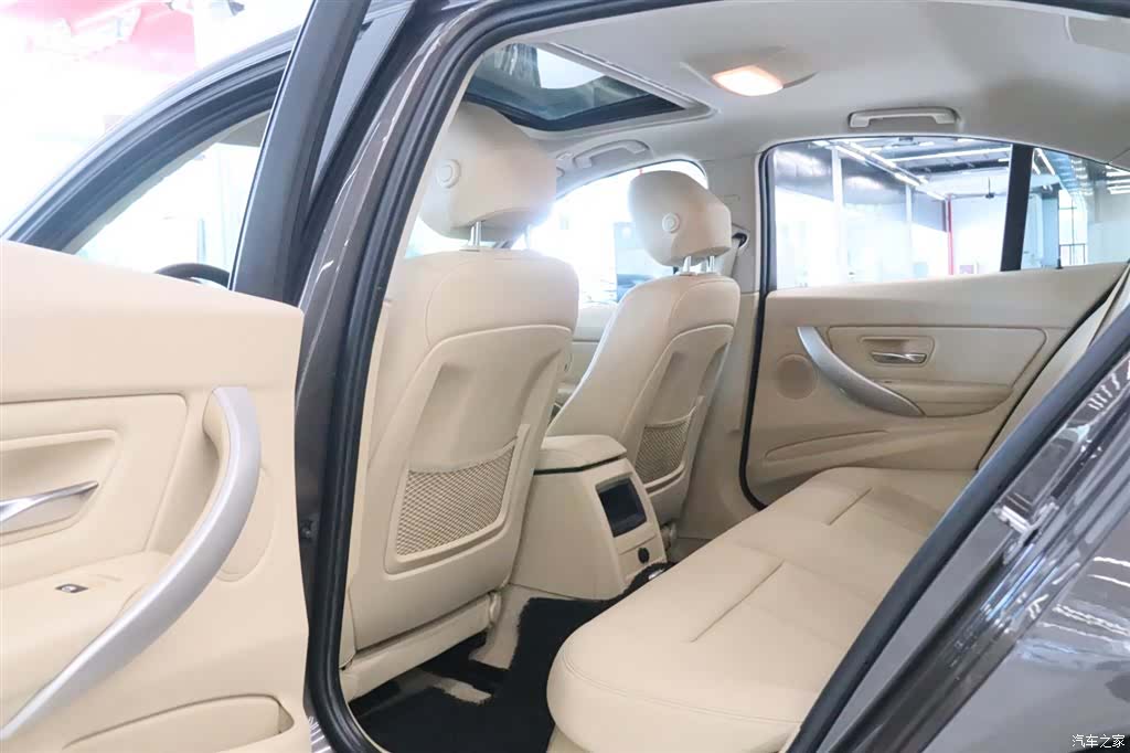 BMW 3 Series, 2014 14