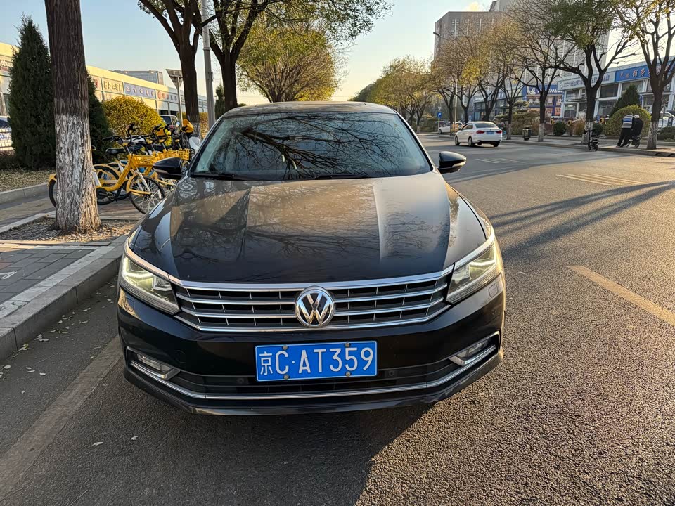 Volkswagen Passat