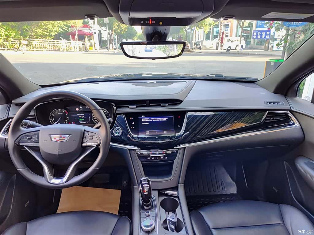 Cadillac XT6, 2019 10