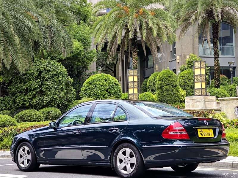 Mercedes-Benz E-Class, 2006 18