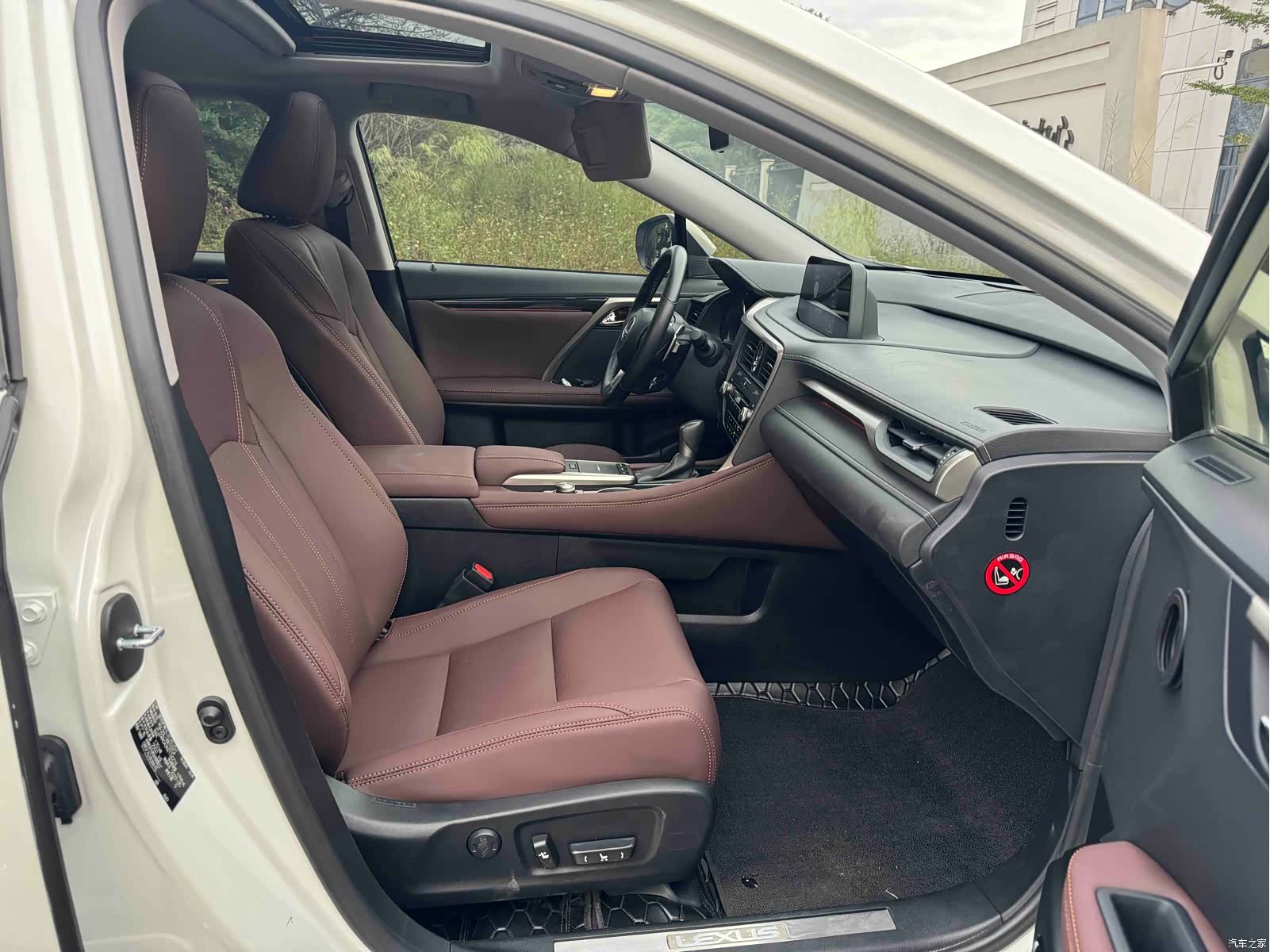 Lexus RX, 2022 7
