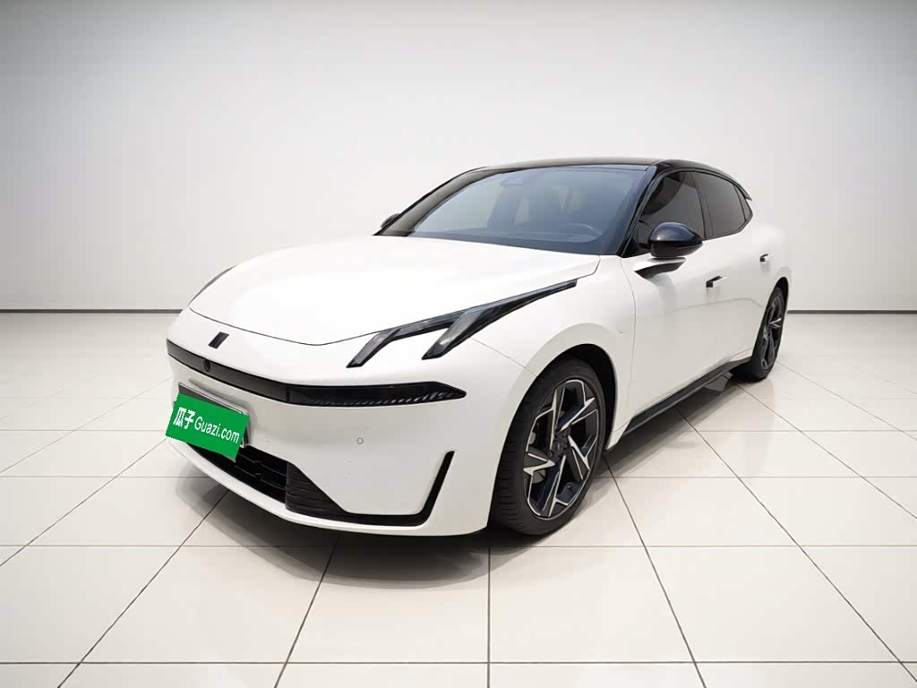 Lynk & Co 07 EM-P