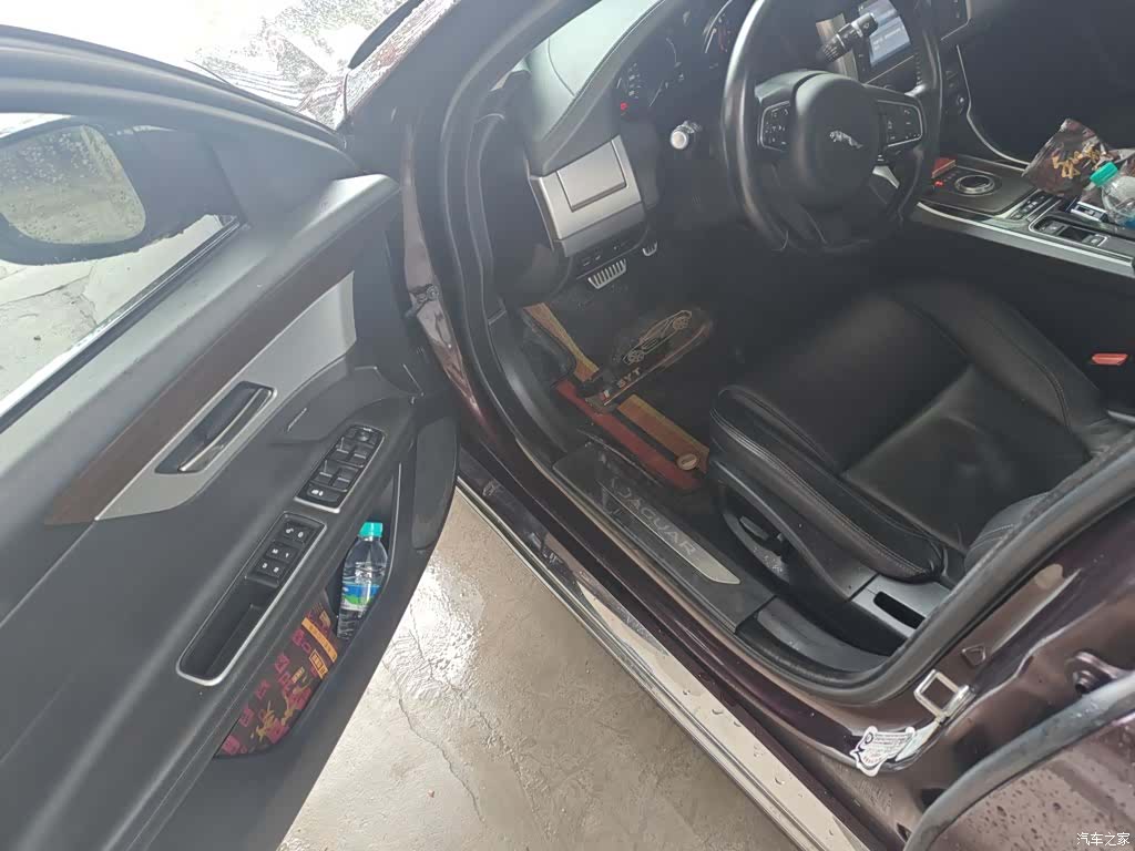 Land Rover XFL, 2017 12