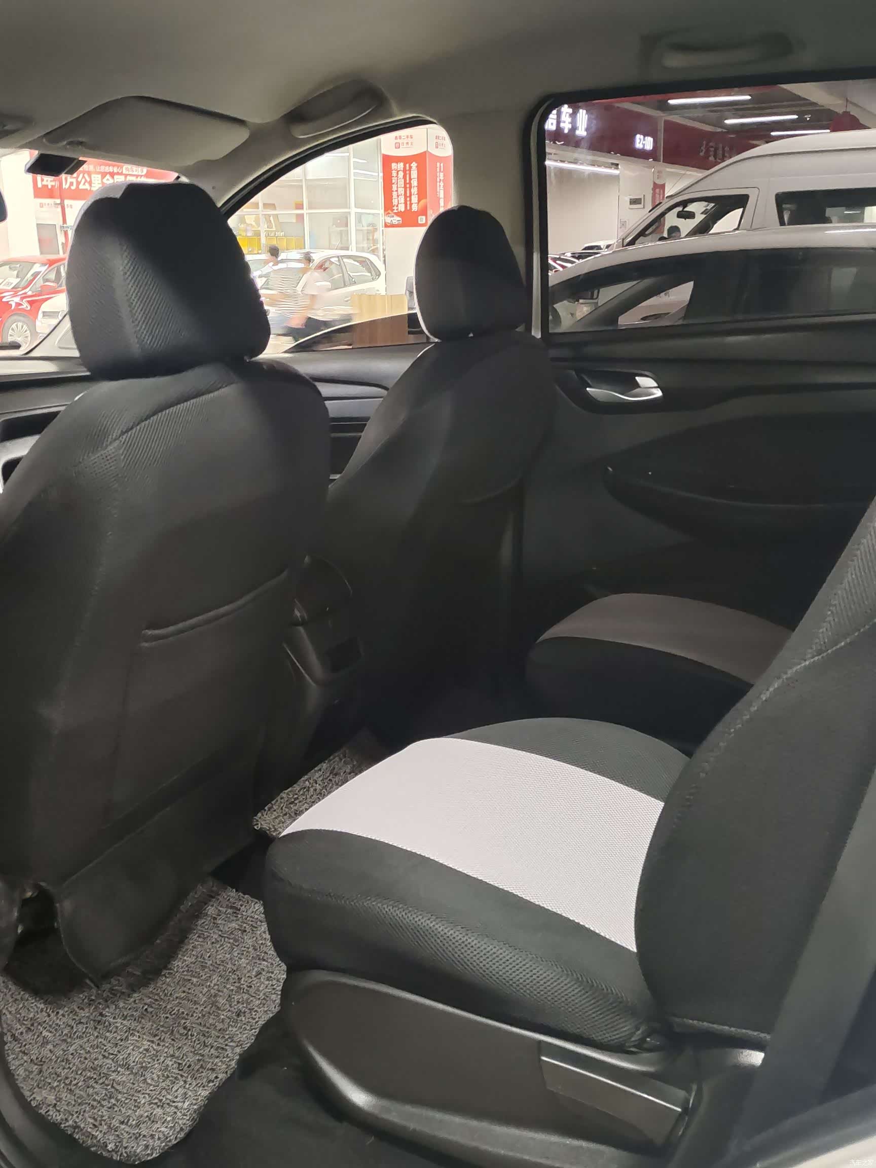 Wuling Hongguang, 2018 7