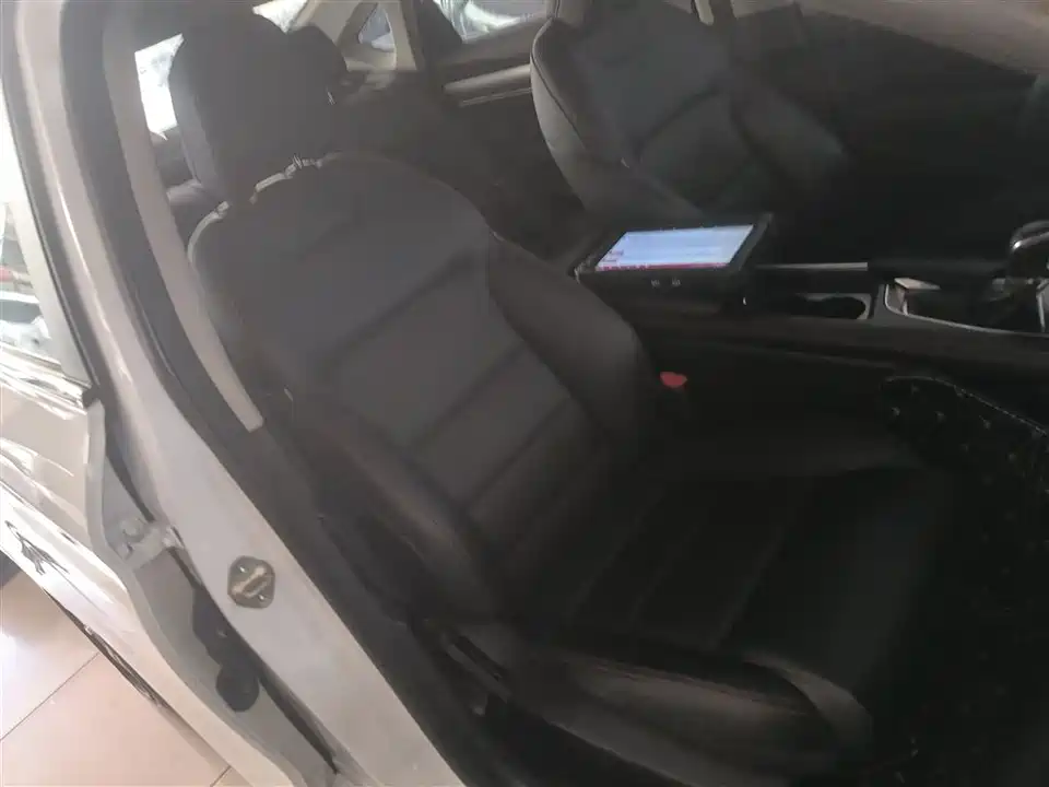 Geely Binrui Geely Binrui