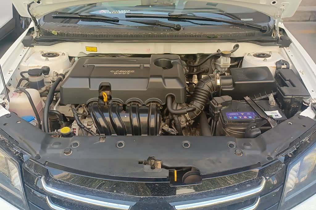 Geely Emgrand, 2015 10