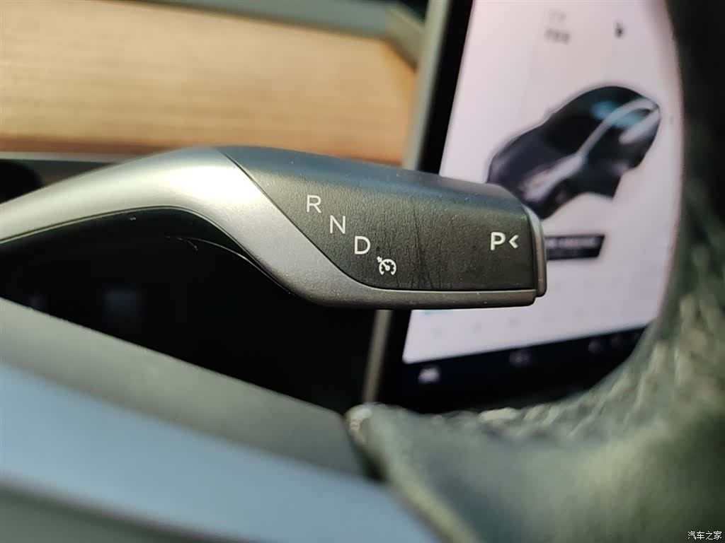 Tesla Model 3, 2022 14