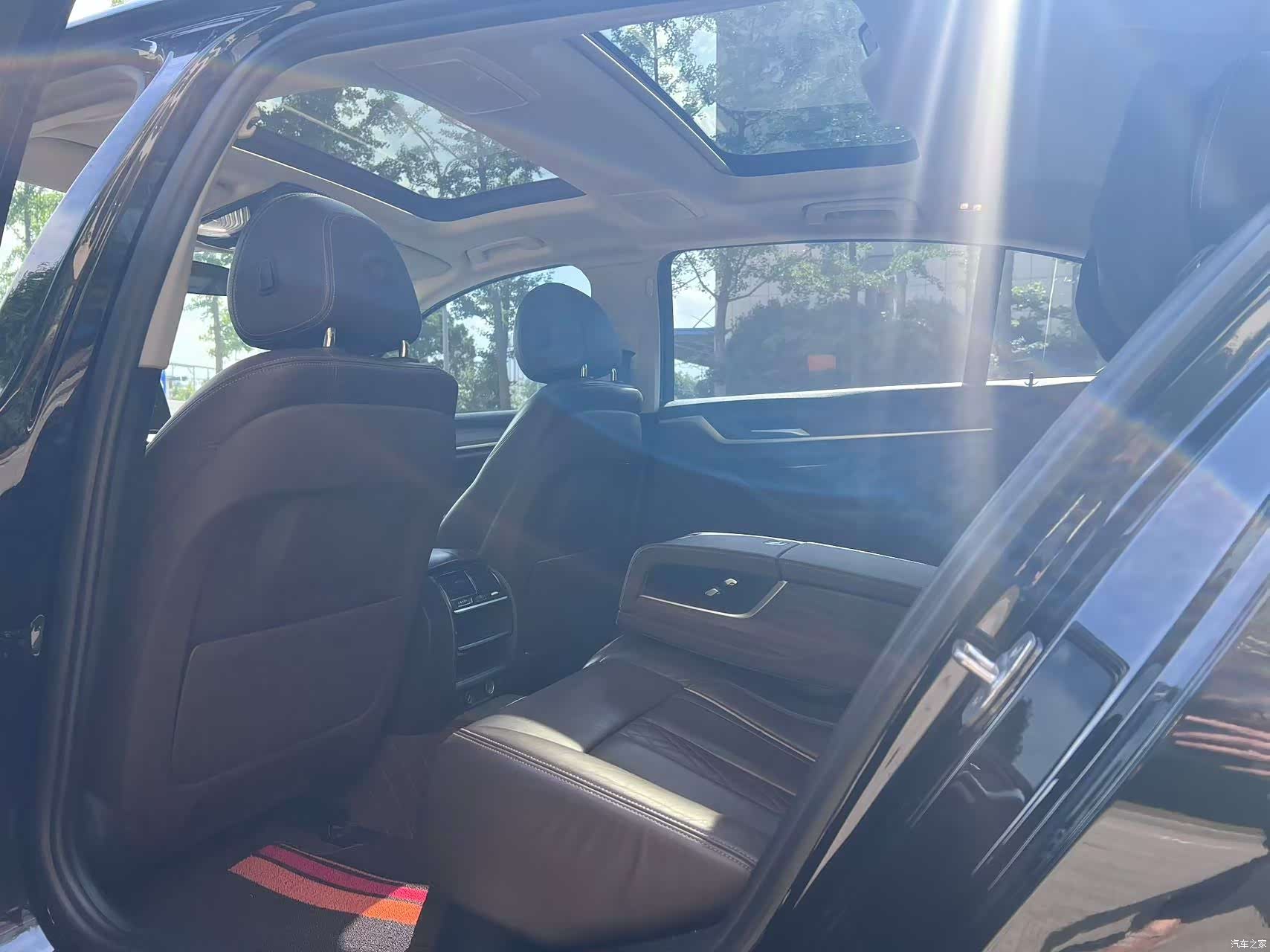 BMW 5 Series, 2018 все фото
