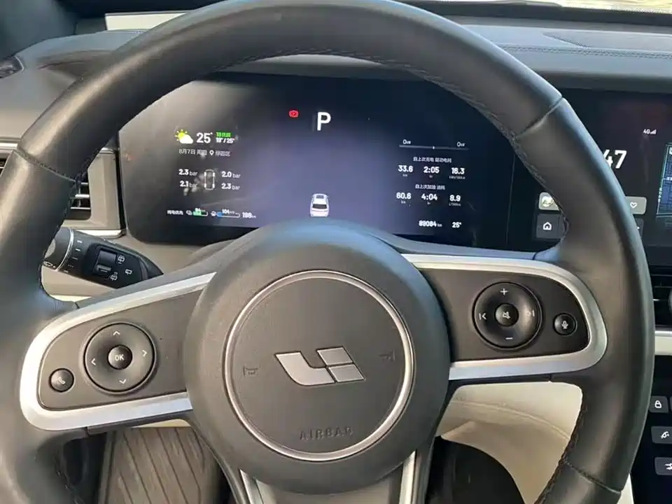 Li Auto Ideal ONE