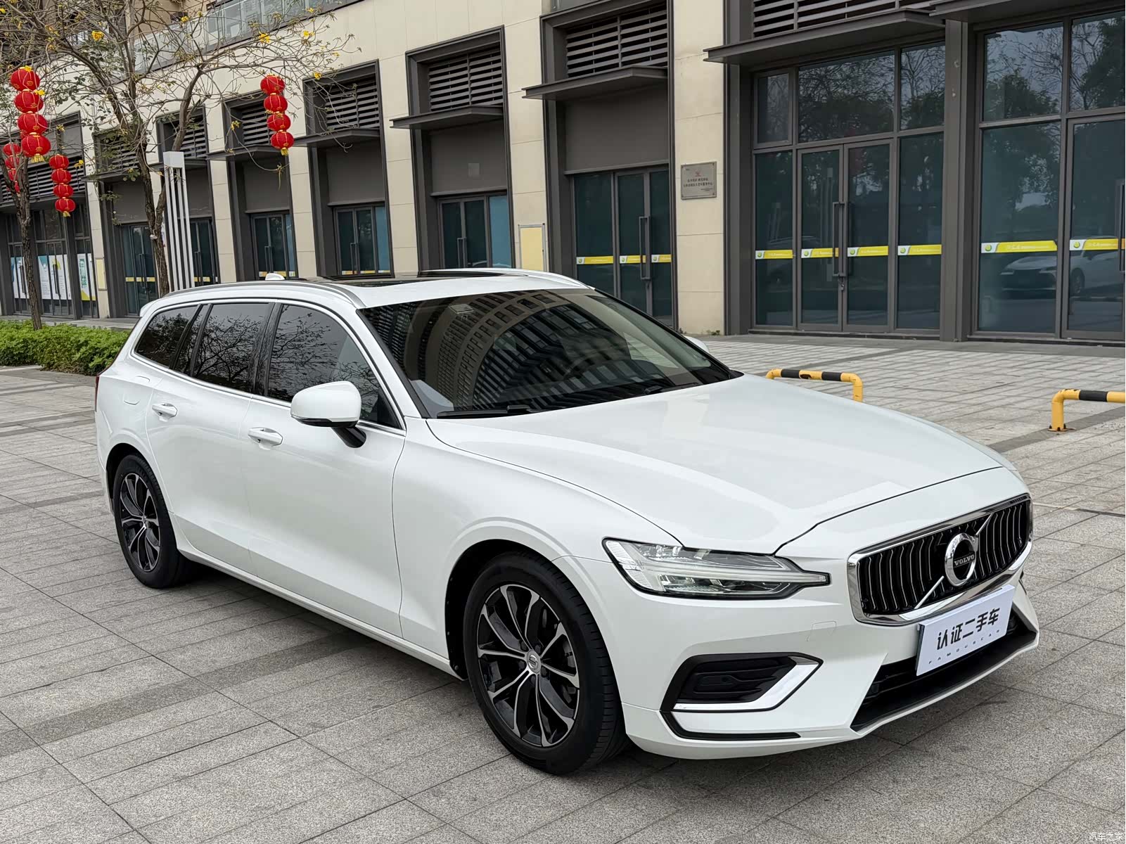 Volvo V60, 2020 3