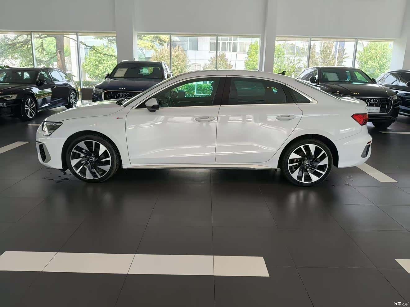 Audi A3, 2024 все фото
