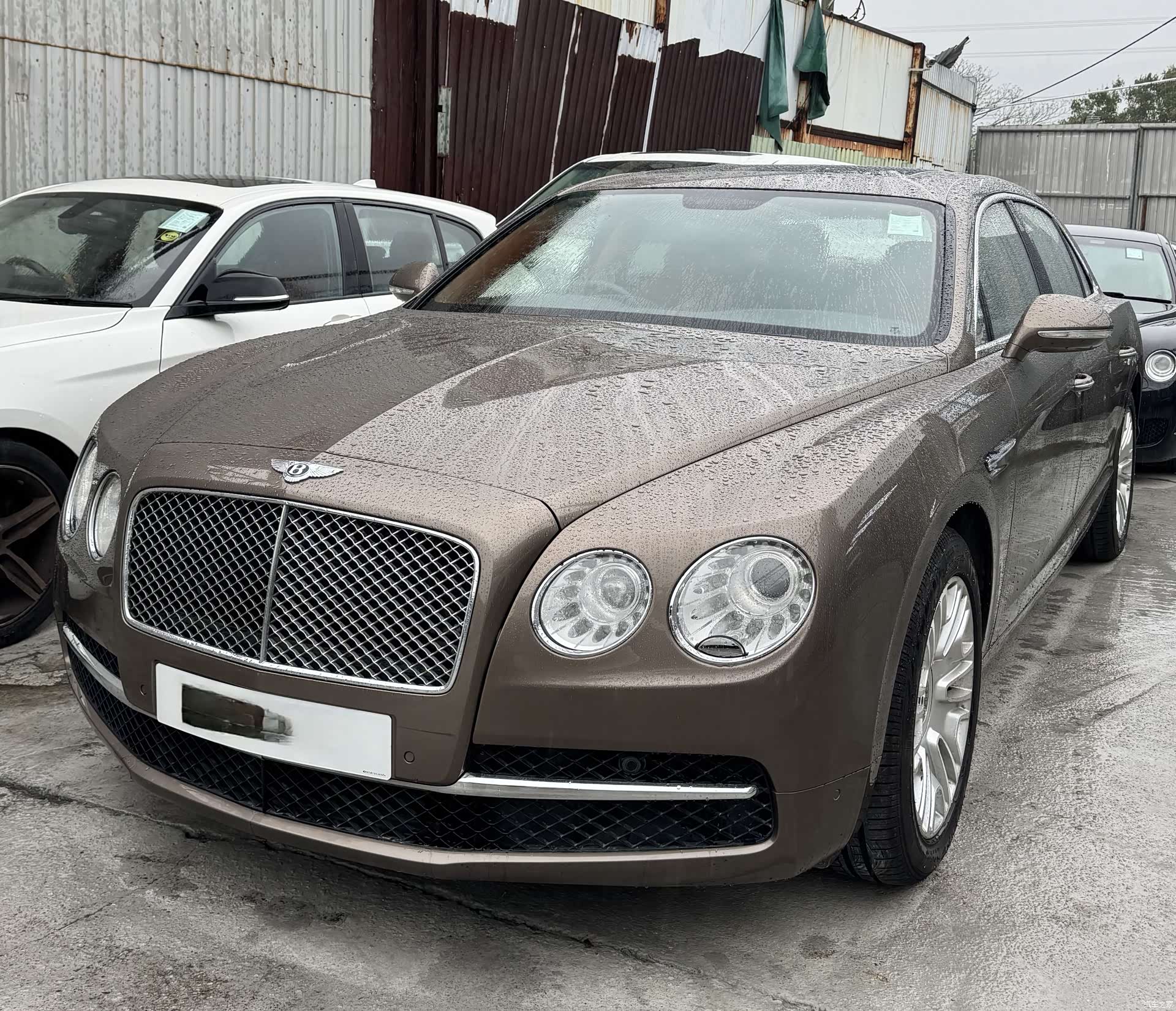 Bentley Flying Spur, 2015 3