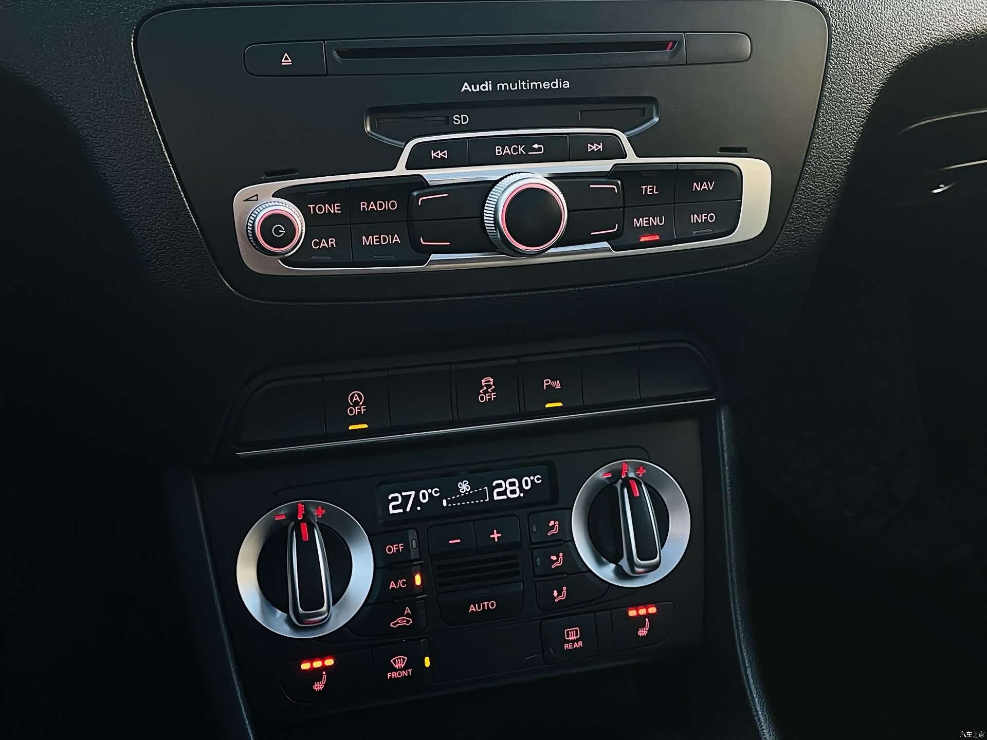 Audi Q3, 2015 11