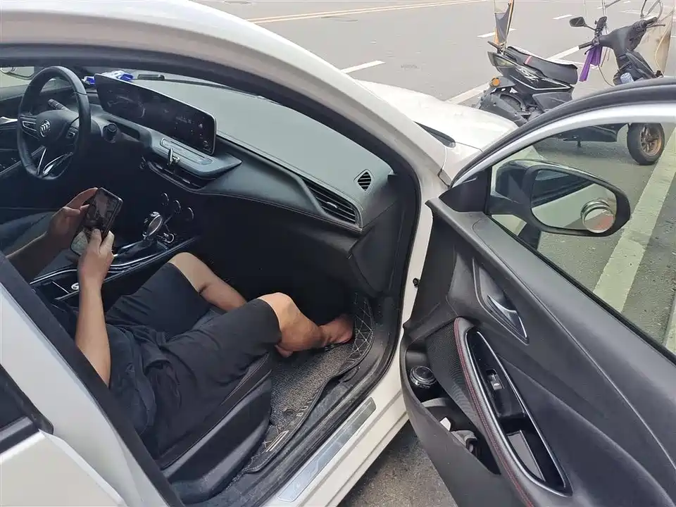 Buick Weilang Buick Weilang