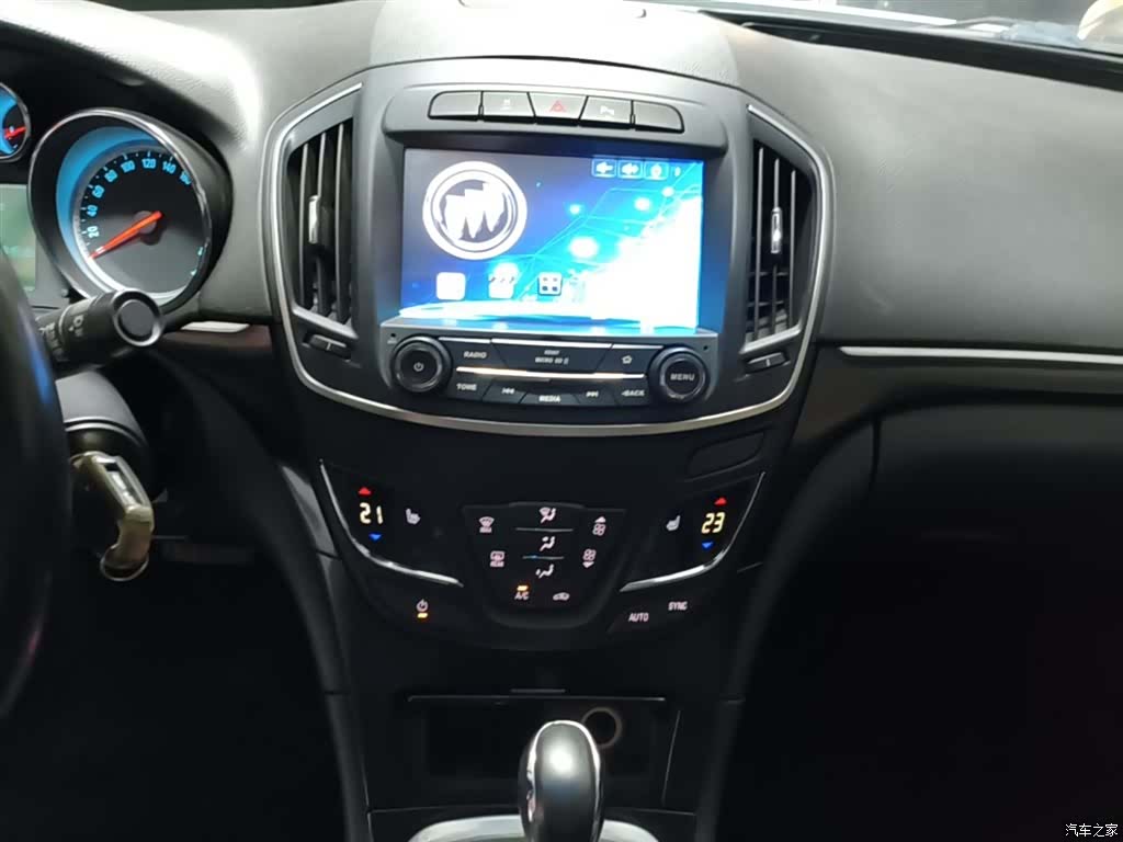 Buick Regal, 2015 13