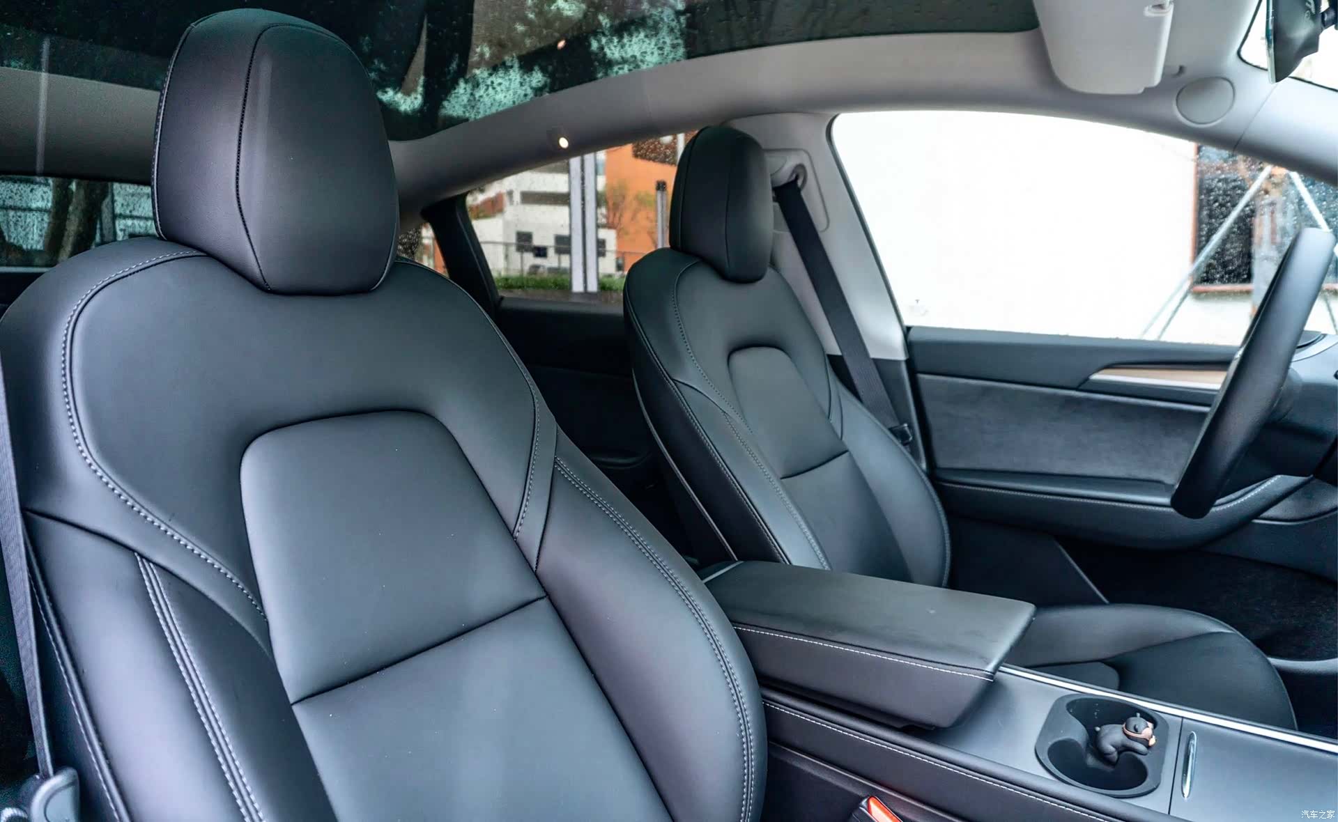 Tesla Model Y, 2021 6